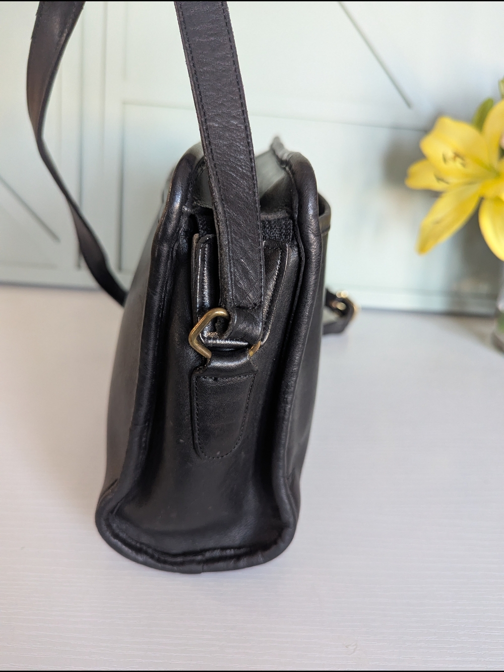 Vintage Coach Swagger Bag (Style 9931). It is a highly collectible the pre-1994 - Picture 5 of 12